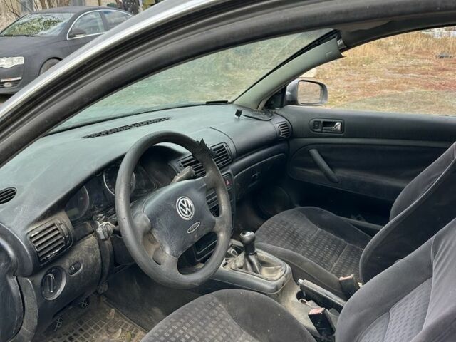 Бежевый Фольксваген Пассат, объемом двигателя 0 л и пробегом 340 тыс. км за 850 $, фото 12 на Automoto.ua