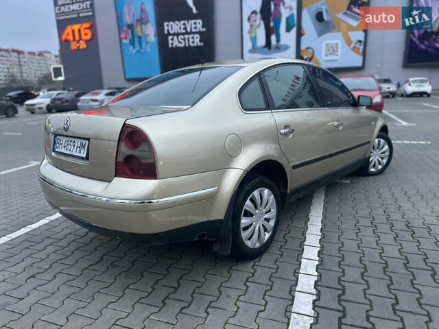 Бежевий Фольксваген Пассат, об'ємом двигуна 1.8 л та пробігом 300 тис. км за 3550 $, фото 4 на Automoto.ua