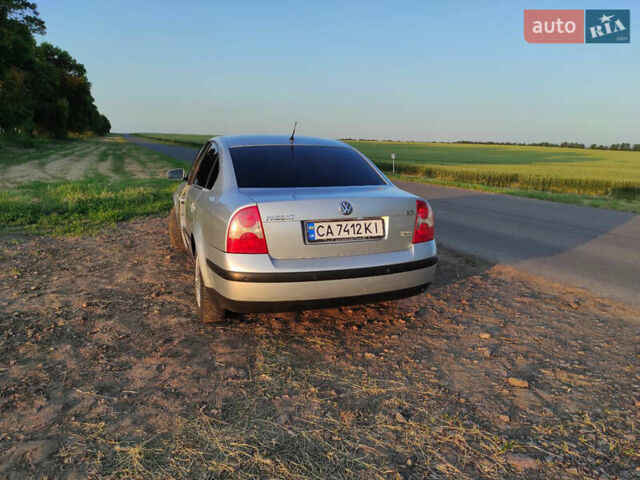 Бежевый Фольксваген Пассат, объемом двигателя 1.98 л и пробегом 242 тыс. км за 4700 $, фото 9 на Automoto.ua