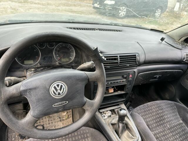 Бежевый Фольксваген Пассат, объемом двигателя 0 л и пробегом 340 тыс. км за 850 $, фото 13 на Automoto.ua