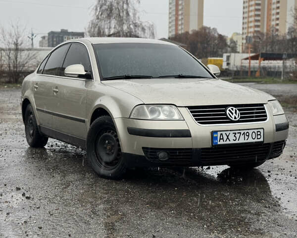 Бежевий Фольксваген Пассат, об'ємом двигуна 1.9 л та пробігом 300 тис. км за 5650 $, фото 3 на Automoto.ua