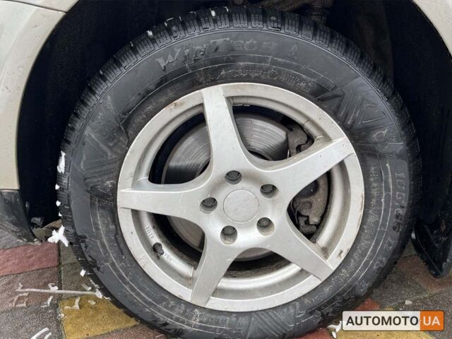 Бежевий Фольксваген Пассат, об'ємом двигуна 2 л та пробігом 182 тис. км за 6000 $, фото 8 на Automoto.ua