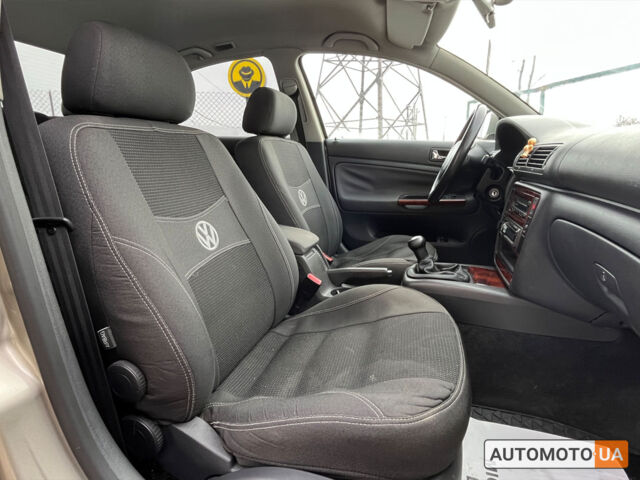 Бежевий Фольксваген Пассат, об'ємом двигуна 2 л та пробігом 182 тис. км за 6000 $, фото 20 на Automoto.ua