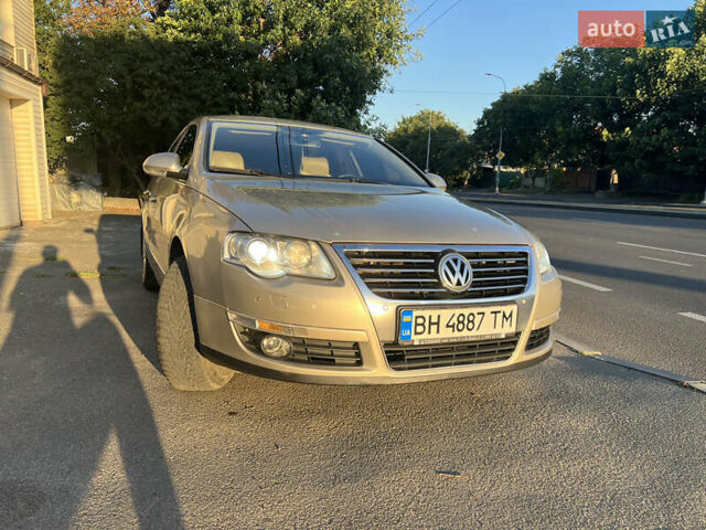Бежевый Фольксваген Пассат, объемом двигателя 2 л и пробегом 202 тыс. км за 7100 $, фото 2 на Automoto.ua
