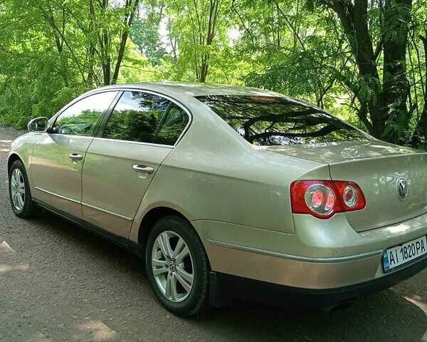 Бежевый Фольксваген Пассат, объемом двигателя 1.98 л и пробегом 280 тыс. км за 8300 $, фото 7 на Automoto.ua