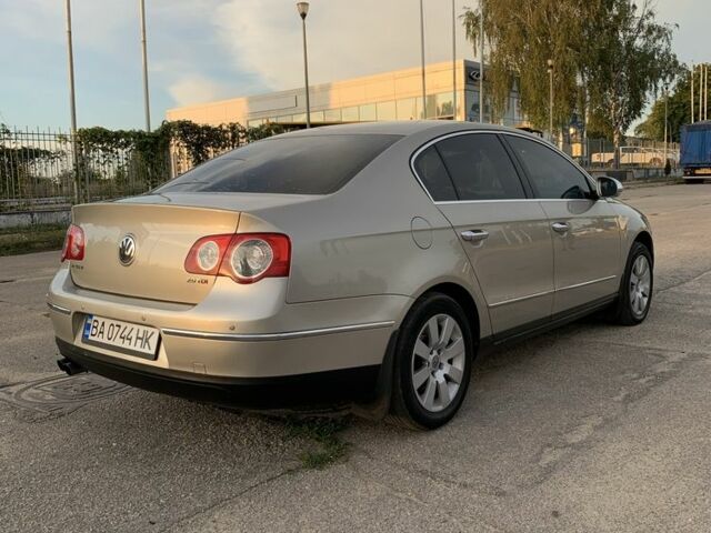 Бежевый Фольксваген Пассат, объемом двигателя 2 л и пробегом 275 тыс. км за 8000 $, фото 4 на Automoto.ua