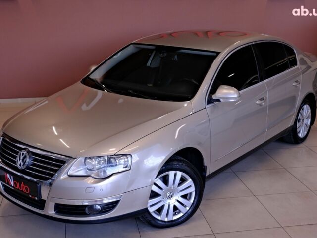 Бежевый Фольксваген Пассат, объемом двигателя 2 л и пробегом 187 тыс. км за 5900 $, фото 1 на Automoto.ua