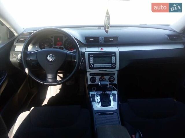 Бежевый Фольксваген Пассат, объемом двигателя 1.98 л и пробегом 192 тыс. км за 5700 $, фото 8 на Automoto.ua