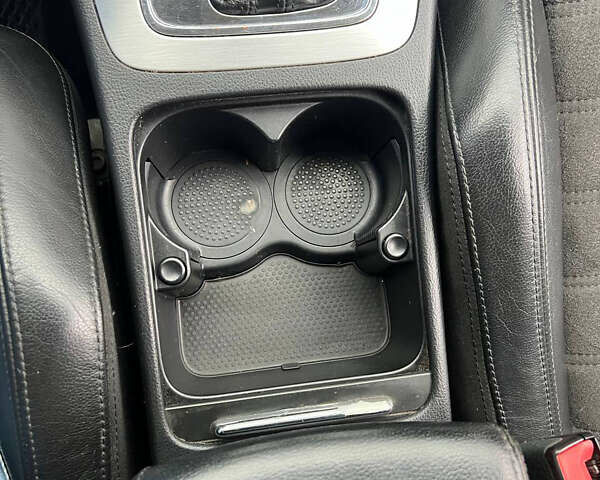 Бежевый Фольксваген Пассат, объемом двигателя 2 л и пробегом 290 тыс. км за 6900 $, фото 24 на Automoto.ua