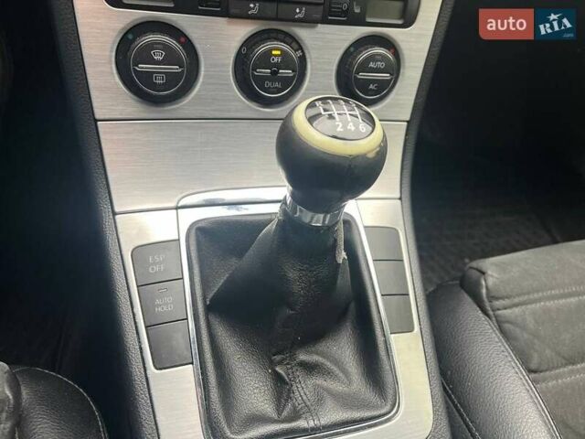 Бежевий Фольксваген Пассат, об'ємом двигуна 1.97 л та пробігом 331 тис. км за 6590 $, фото 26 на Automoto.ua