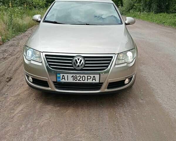 Бежевый Фольксваген Пассат, объемом двигателя 1.98 л и пробегом 280 тыс. км за 8300 $, фото 9 на Automoto.ua