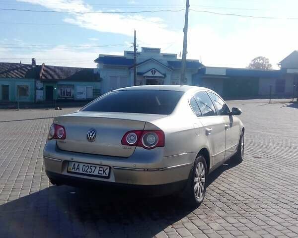 Бежевый Фольксваген Пассат, объемом двигателя 1.98 л и пробегом 192 тыс. км за 5700 $, фото 3 на Automoto.ua