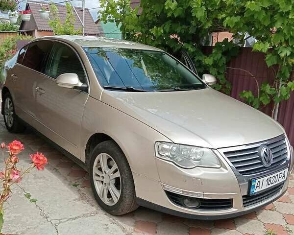 Бежевый Фольксваген Пассат, объемом двигателя 1.98 л и пробегом 280 тыс. км за 8300 $, фото 8 на Automoto.ua