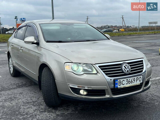Бежевый Фольксваген Пассат, объемом двигателя 2 л и пробегом 290 тыс. км за 6900 $, фото 12 на Automoto.ua