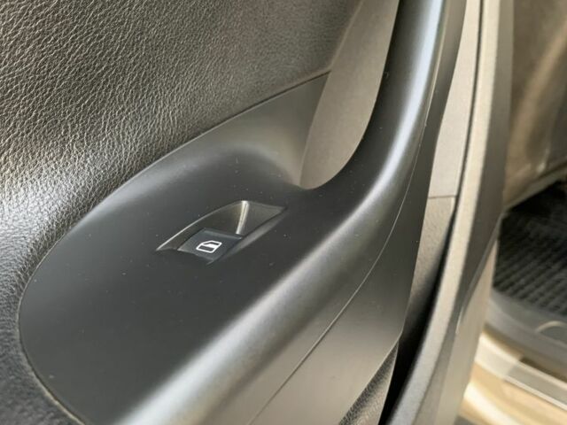 Бежевый Фольксваген Пассат, объемом двигателя 2 л и пробегом 275 тыс. км за 8000 $, фото 23 на Automoto.ua