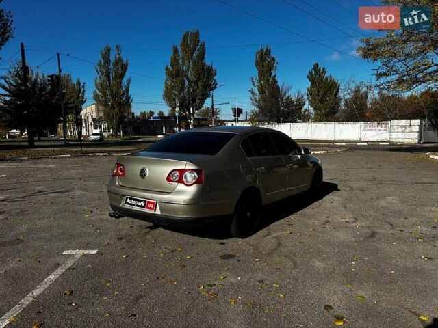 Бежевий Фольксваген Пассат, об'ємом двигуна 1.8 л та пробігом 290 тис. км за 5990 $, фото 4 на Automoto.ua