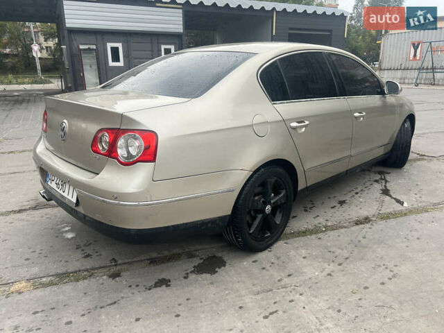 Бежевий Фольксваген Пассат, об'ємом двигуна 1.8 л та пробігом 290 тис. км за 5500 $, фото 5 на Automoto.ua