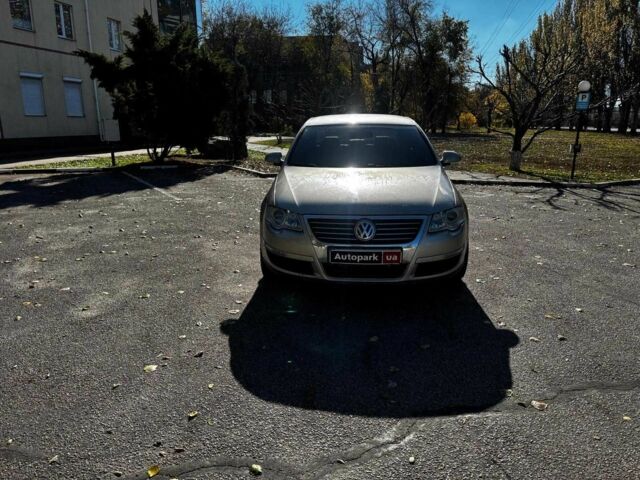 Бежевый Фольксваген Пассат, объемом двигателя 1.8 л и пробегом 290 тыс. км за 5990 $, фото 7 на Automoto.ua