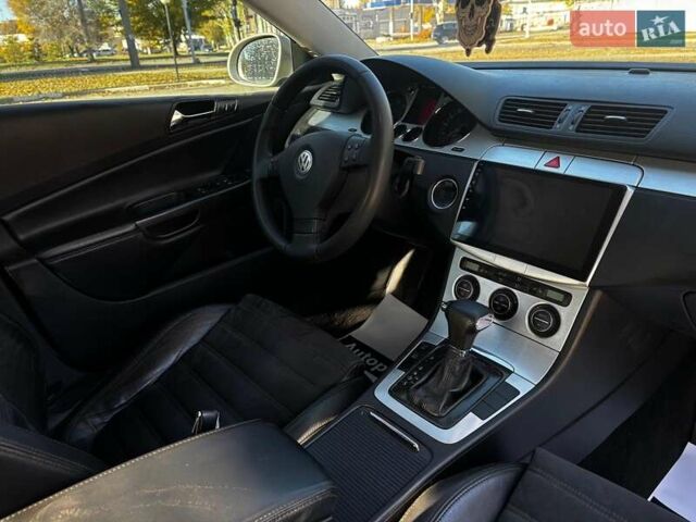 Бежевий Фольксваген Пассат, об'ємом двигуна 1.8 л та пробігом 290 тис. км за 5990 $, фото 14 на Automoto.ua