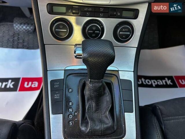 Бежевий Фольксваген Пассат, об'ємом двигуна 1.8 л та пробігом 290 тис. км за 5990 $, фото 21 на Automoto.ua