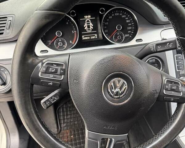 Бежевый Фольксваген Пассат, объемом двигателя 1.97 л и пробегом 260 тыс. км за 10200 $, фото 17 на Automoto.ua