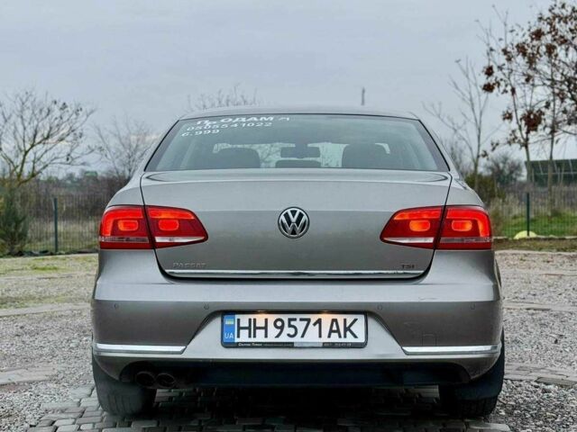 Бежевый Фольксваген Пассат, объемом двигателя 1.8 л и пробегом 176 тыс. км за 6999 $, фото 7 на Automoto.ua