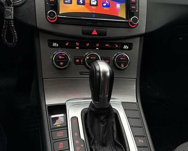 Бежевый Фольксваген Пассат, объемом двигателя 1.97 л и пробегом 214 тыс. км за 9700 $, фото 18 на Automoto.ua