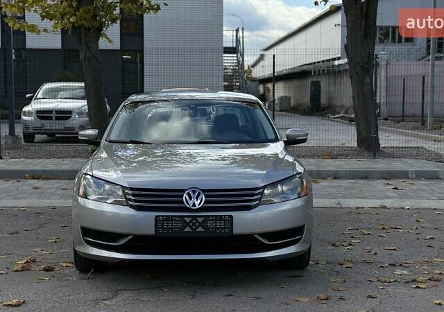 Фольксваген Пассат 2012 в Белой Церкве на Automoto.ua Бежевый Фольксваген Пассат, объемом двигателя 2.5 л и пробегом 210 тыс. км за 9850 $, фото 3 на Automoto.ua