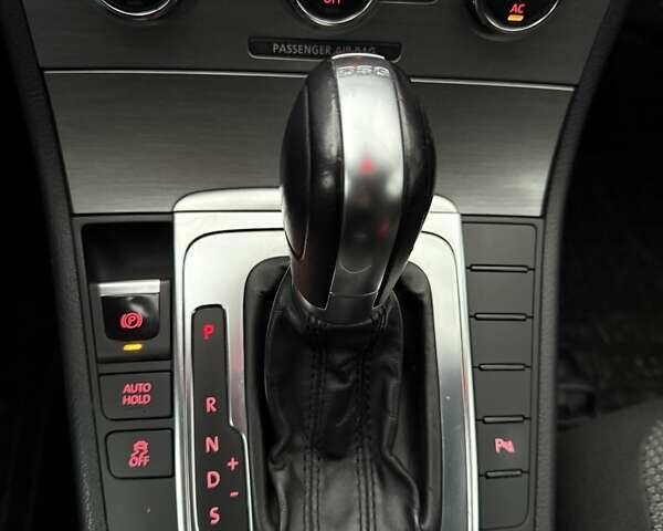 Бежевый Фольксваген Пассат, объемом двигателя 1.97 л и пробегом 214 тыс. км за 9700 $, фото 26 на Automoto.ua