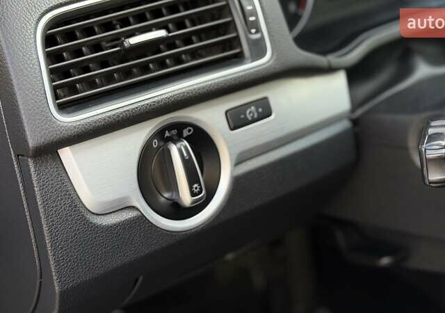 Фольксваген Пассат 2012 в Белой Церкве на Automoto.ua Бежевый Фольксваген Пассат, объемом двигателя 2.5 л и пробегом 210 тыс. км за 9850 $, фото 31 на Automoto.ua