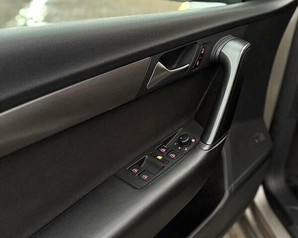 Бежевый Фольксваген Пассат, объемом двигателя 1.97 л и пробегом 214 тыс. км за 9700 $, фото 24 на Automoto.ua