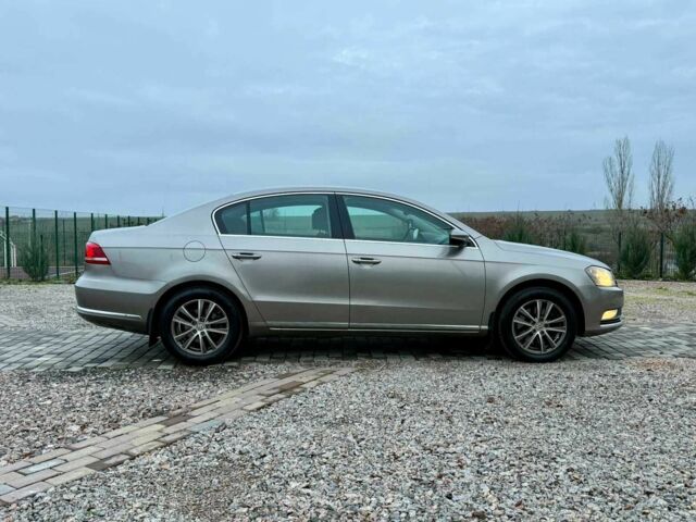 Бежевый Фольксваген Пассат, объемом двигателя 1.8 л и пробегом 176 тыс. км за 6999 $, фото 9 на Automoto.ua