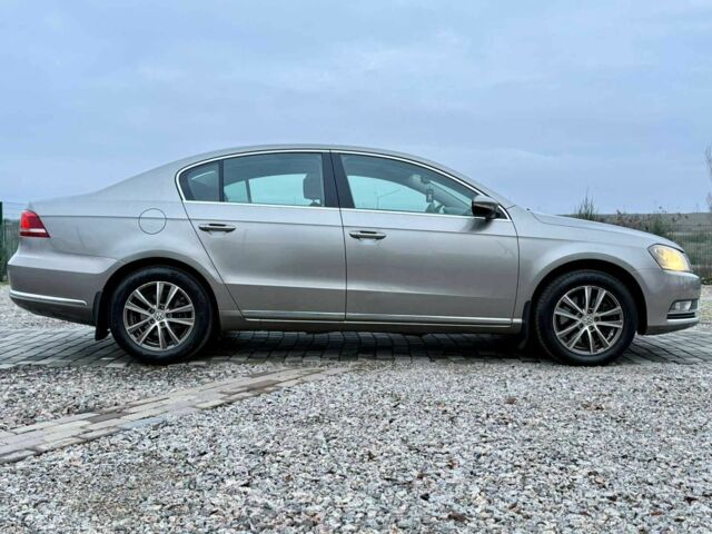 Бежевый Фольксваген Пассат, объемом двигателя 1.8 л и пробегом 176 тыс. км за 6999 $, фото 10 на Automoto.ua