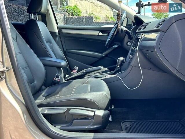 Бежевый Фольксваген Пассат, объемом двигателя 1.8 л и пробегом 172 тыс. км за 10200 $, фото 32 на Automoto.ua