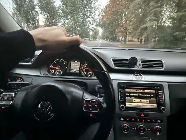 Бежевый Фольксваген Пассат, объемом двигателя 2 л и пробегом 278 тыс. км за 13000 $, фото 20 на Automoto.ua