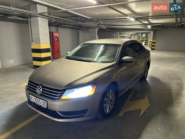 Бежевый Фольксваген Пассат, объемом двигателя 1.8 л и пробегом 256 тыс. км за 7600 $, фото 1 на Automoto.ua