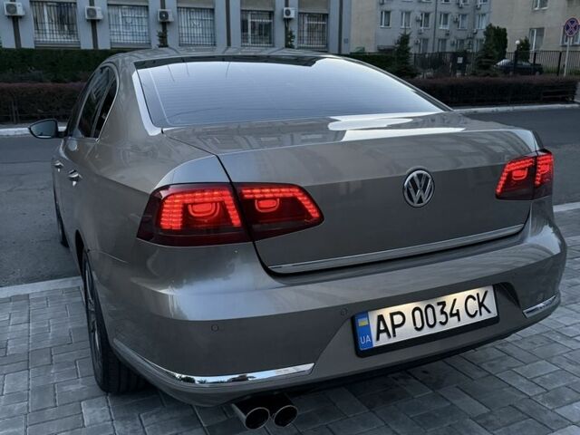 Бежевый Фольксваген Пассат, объемом двигателя 2 л и пробегом 278 тыс. км за 13000 $, фото 14 на Automoto.ua