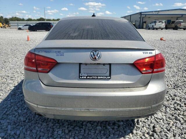 Бежевый Фольксваген Пассат, объемом двигателя 2 л и пробегом 178 тыс. км за 8999 $, фото 6 на Automoto.ua