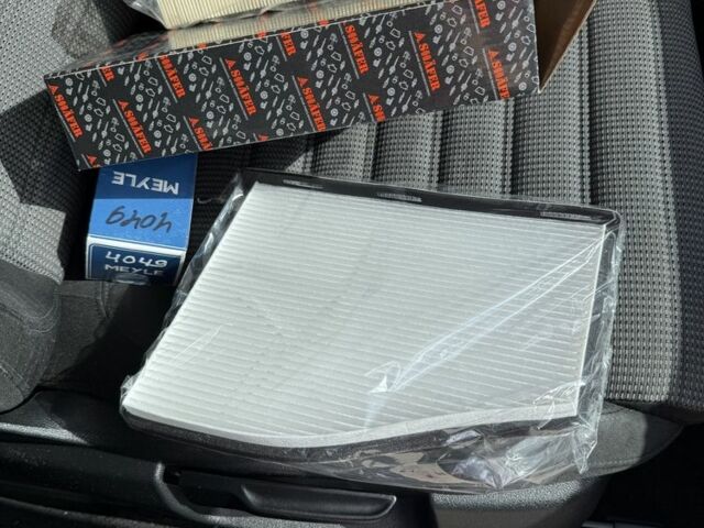 Бежевый Фольксваген Пассат, объемом двигателя 2 л и пробегом 278 тыс. км за 13000 $, фото 22 на Automoto.ua