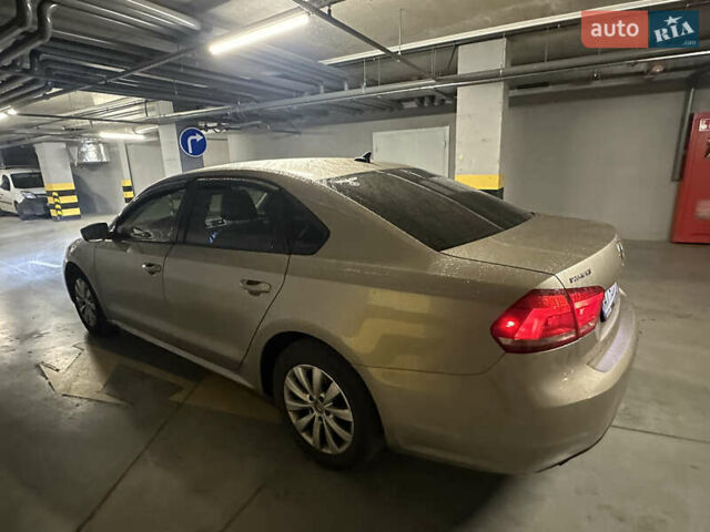 Бежевый Фольксваген Пассат, объемом двигателя 1.8 л и пробегом 256 тыс. км за 7600 $, фото 7 на Automoto.ua