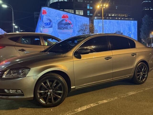 Бежевый Фольксваген Пассат, объемом двигателя 2 л и пробегом 278 тыс. км за 13000 $, фото 13 на Automoto.ua