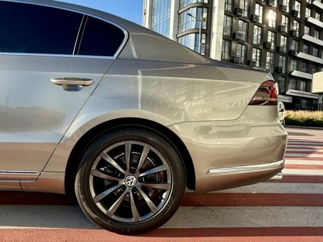 Бежевый Фольксваген Пассат, объемом двигателя 2 л и пробегом 278 тыс. км за 13000 $, фото 19 на Automoto.ua