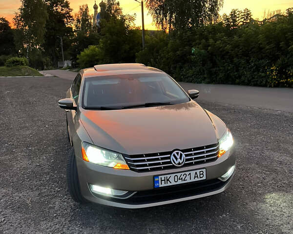 Бежевый Фольксваген Пассат, объемом двигателя 2 л и пробегом 145 тыс. км за 12000 $, фото 18 на Automoto.ua