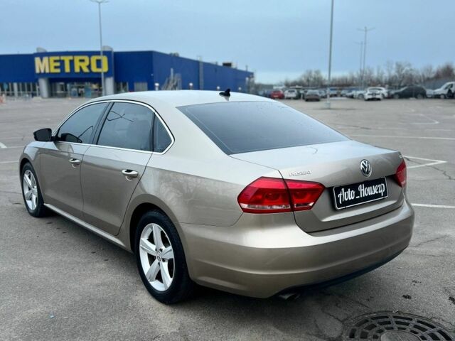 Бежевый Фольксваген Пассат, объемом двигателя 0 л и пробегом 243 тыс. км за 9900 $, фото 3 на Automoto.ua