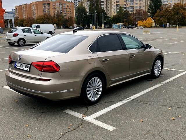Бежевый Фольксваген Пассат, объемом двигателя 1.8 л и пробегом 200 тыс. км за 12000 $, фото 4 на Automoto.ua