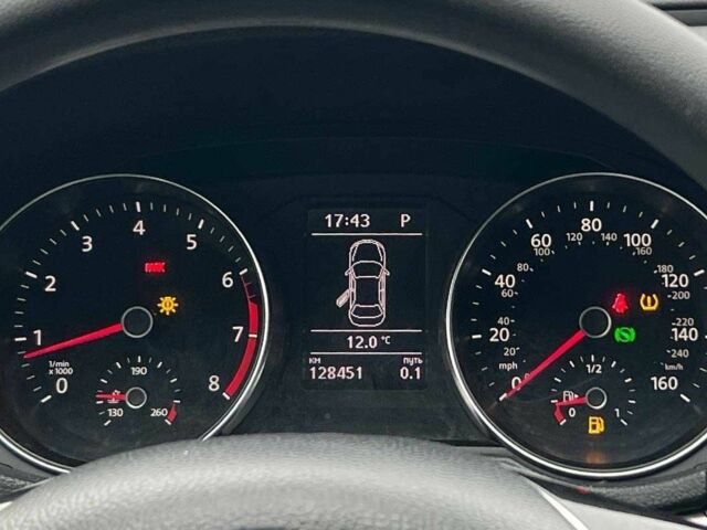 Бежевый Фольксваген Пассат, объемом двигателя 1.8 л и пробегом 128 тыс. км за 10800 $, фото 8 на Automoto.ua