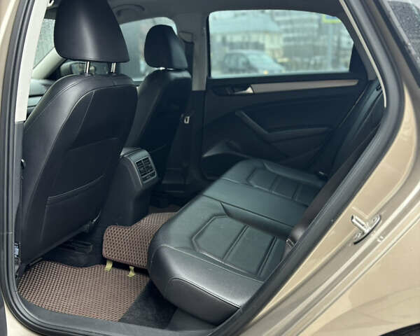 Бежевый Фольксваген Пассат, объемом двигателя 1.97 л и пробегом 217 тыс. км за 12999 $, фото 10 на Automoto.ua