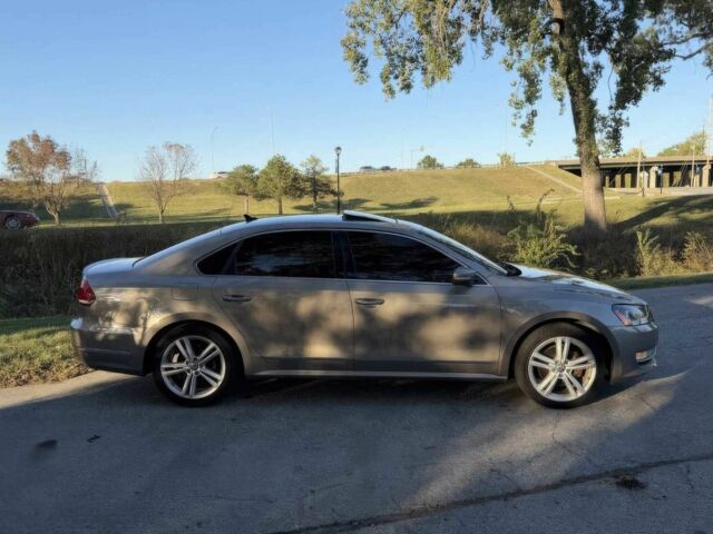 Бежевый Фольксваген Пассат, объемом двигателя 2 л и пробегом 72 тыс. км за 4500 $, фото 7 на Automoto.ua