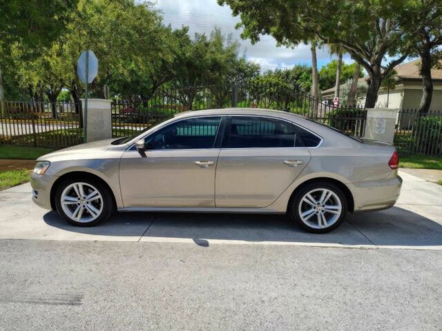 Фольксваген Пассат 2015 в Одессе на Automoto.ua Бежевый Фольксваген Пассат, объемом двигателя 2 л и пробегом 79 тыс. км за 7900 $, фото 4 на Automoto.ua