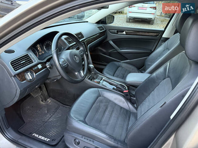 Бежевий Фольксваген Пассат, об'ємом двигуна 1.97 л та пробігом 220 тис. км за 11700 $, фото 17 на Automoto.ua